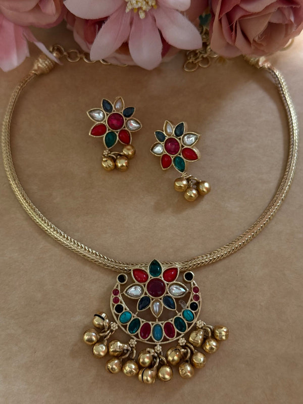 SATRANGI KUNDAN NECKLACE image 1