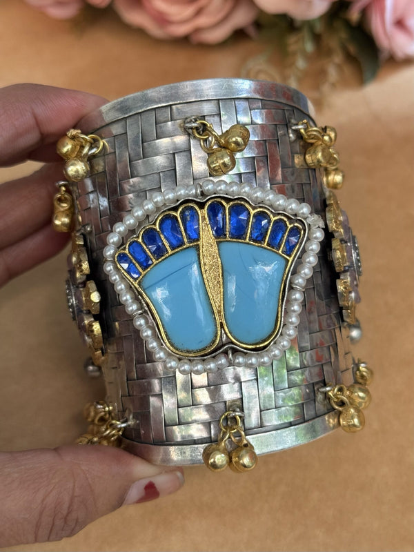 A-adjustable kada image 0