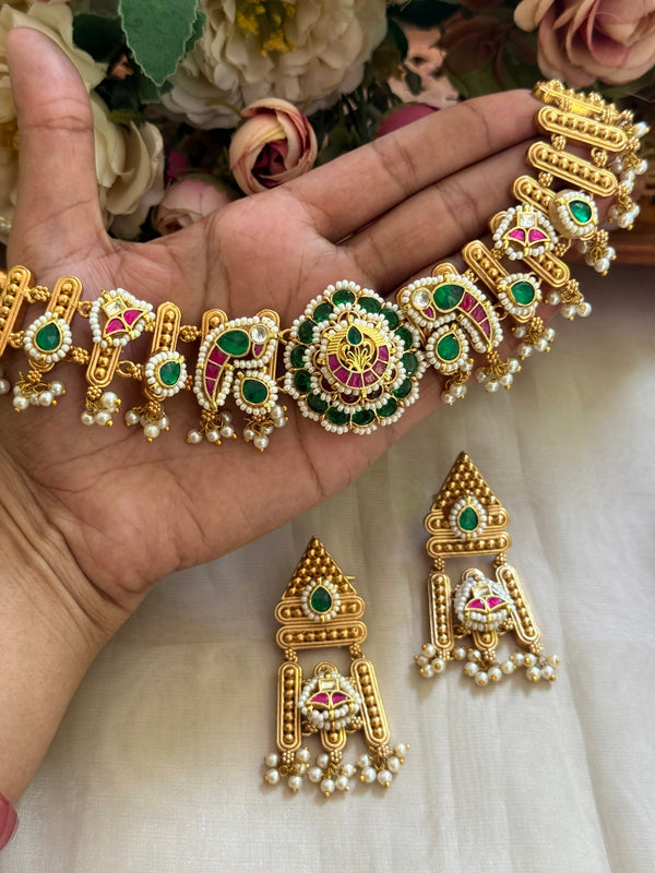 Pachi Kundan choker image 0