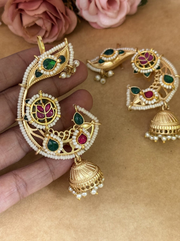 A- LAMHA GOLDEN EARCUFF image 0
