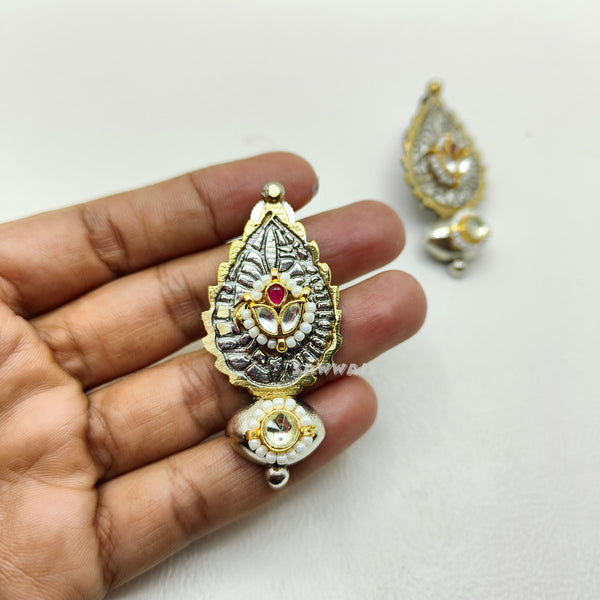 PAN KUNDAN EARINGS image 0