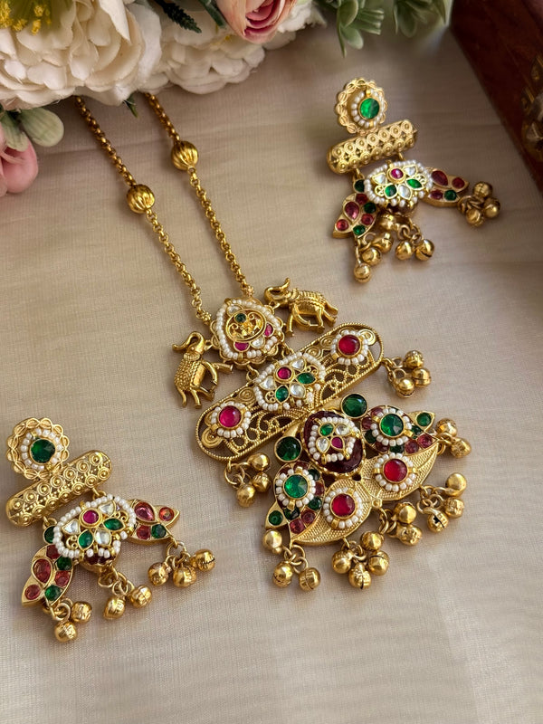 A-Kundan long necklace image 0