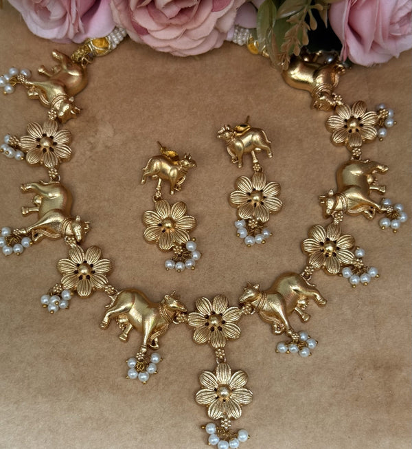 cow necklace image 1