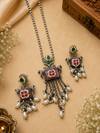 Kaira long necklace