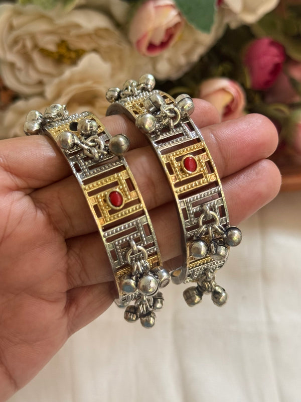 A-adjustable Ghungroo bangles image 0