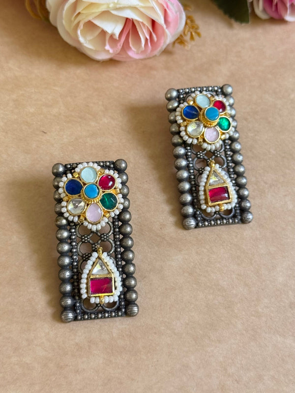 MAST PACHI KUNDAN EARINGS image 0