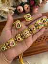 A-golden choker image 0