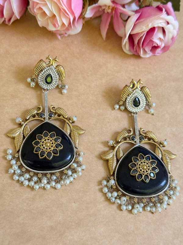 PENDI PREMIUM EARINGS image 0