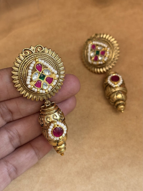 A-Kundan earrings image 0