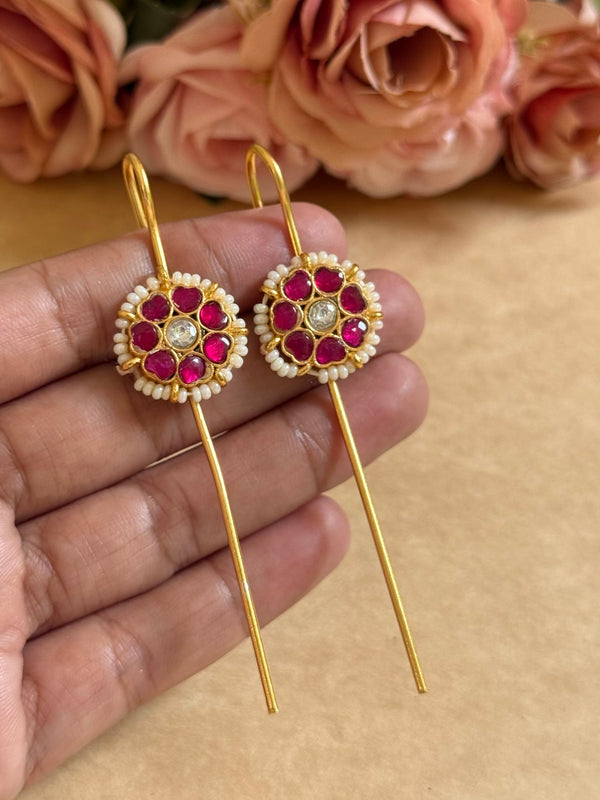 NEEDLE EARCUFF image 0
