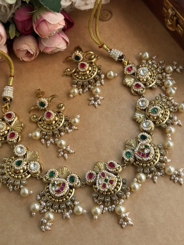 Kundan necklace image 1