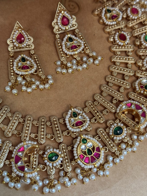 layer fusion Kundan necklace image 1