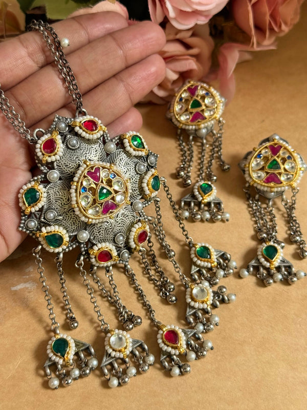 Kundan long set image 1