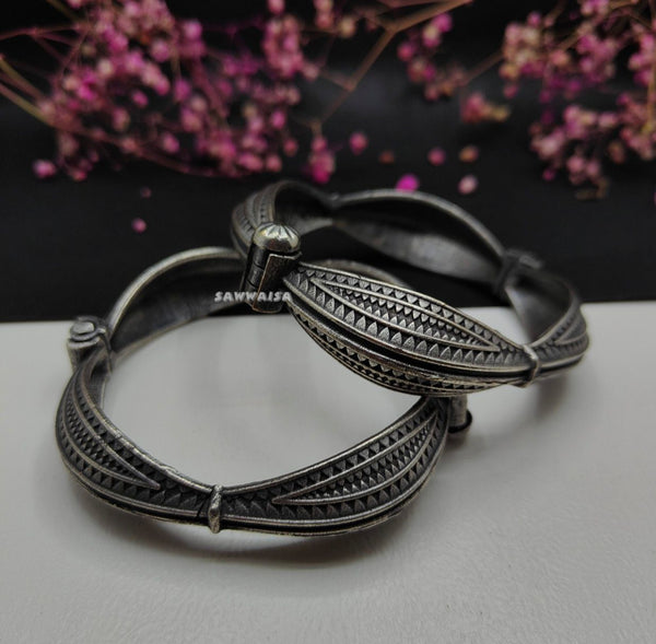DEEVA KADA PAIR image 1