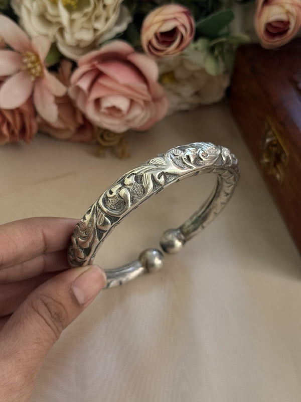 A-adjustable kada one pcs image 0