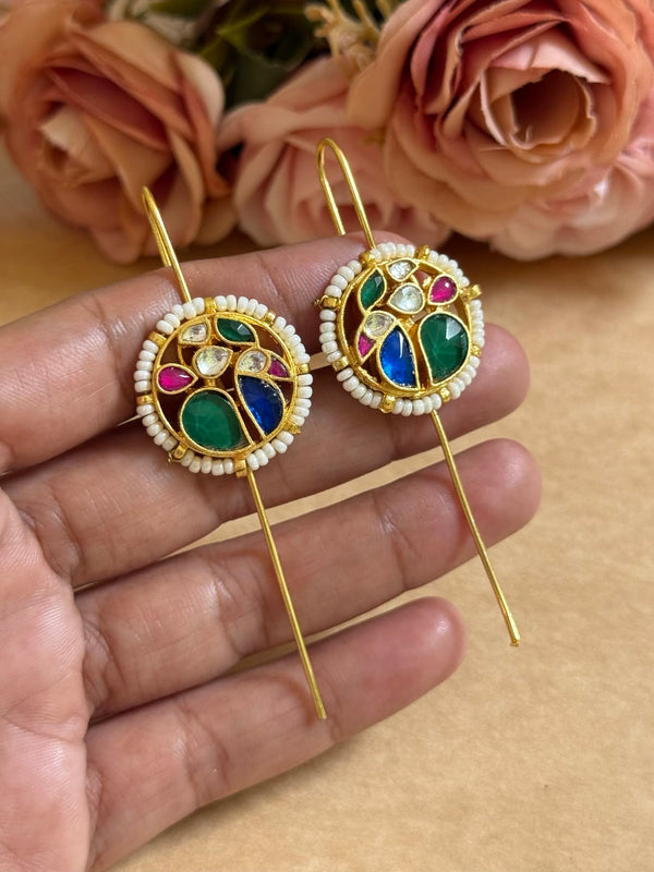 MULTI KUNDAN NEEDLE EARCUFF image 0