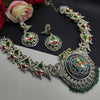 LUXURY QUEEN NECKLACE image 0
