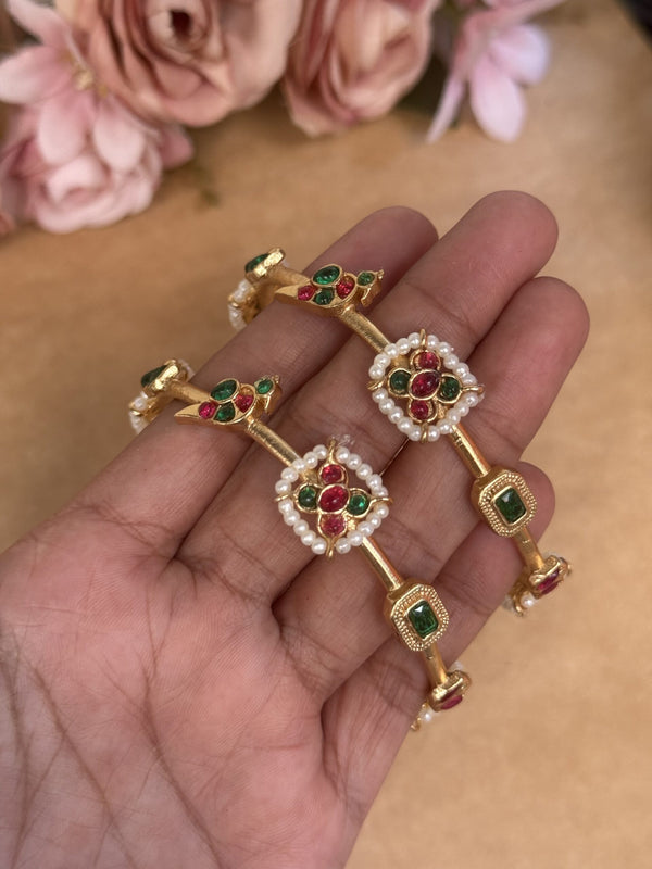 A-Kundan bangles image 0