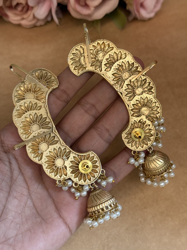 A-Kundan ear cuff image 1