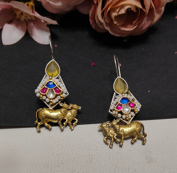 GOLDEN HOOP NANDI EARINGS image 0
