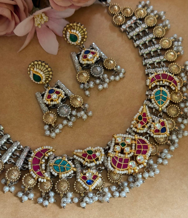 KABIRA KUNDAN PREMIUM NECKLACE image 0