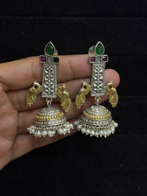 Ziva Danglers image 0