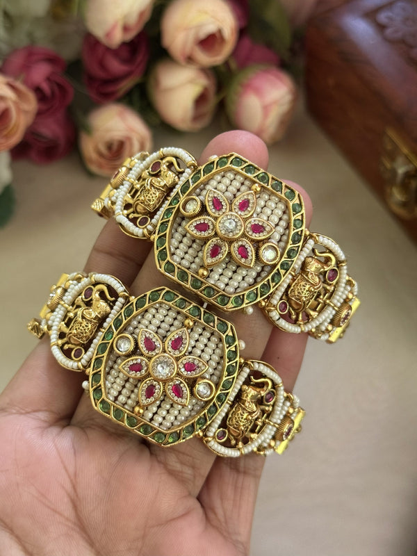 A-Premium quality Heritage bangles image 0