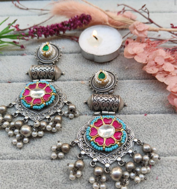AKSHARA PACHI KUNDAN EARINGS image 1