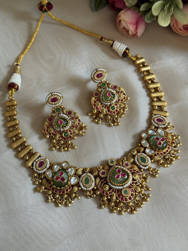 Pachi Kundan necklace image 0
