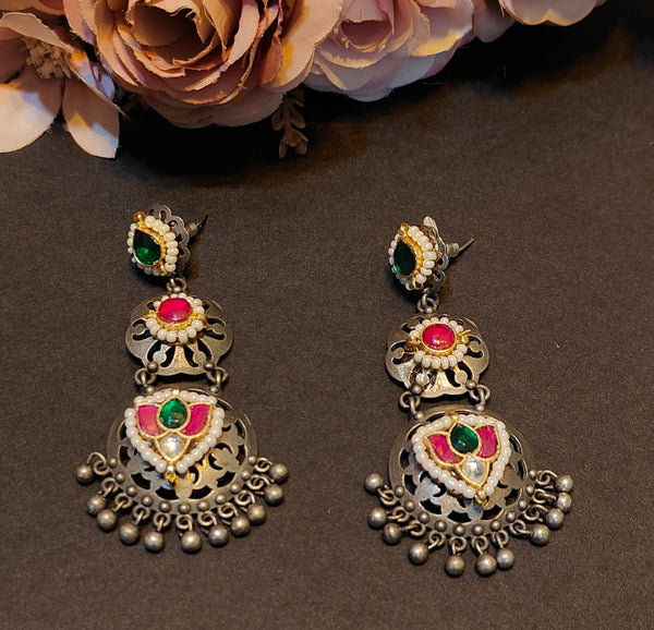 TAKDEER PACHI KUNDAN EARINGS image 1