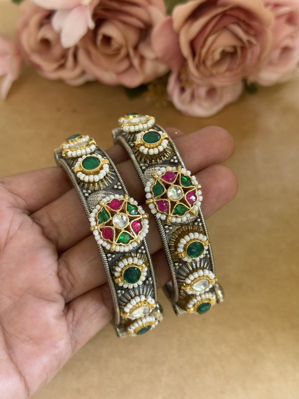 ISHA KUNDAN KADA PAIR image 0