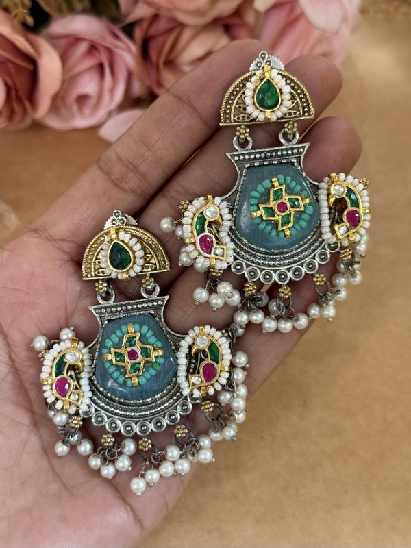 earrings image 0