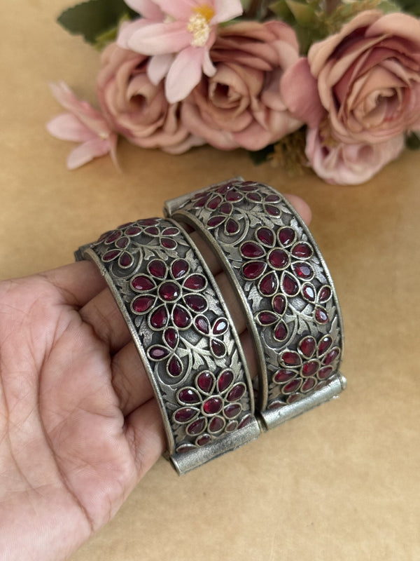 MARRON KADA PAIR image 0
