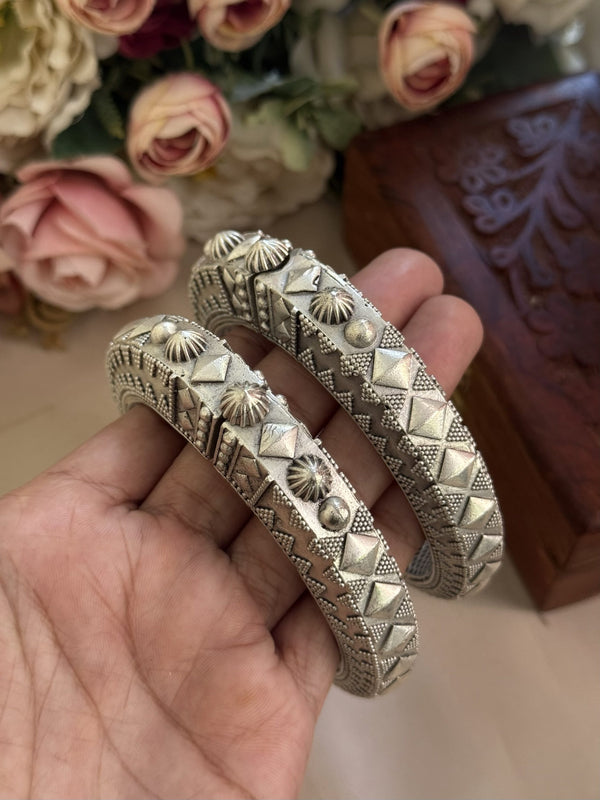 A-German silverkada pair image 0