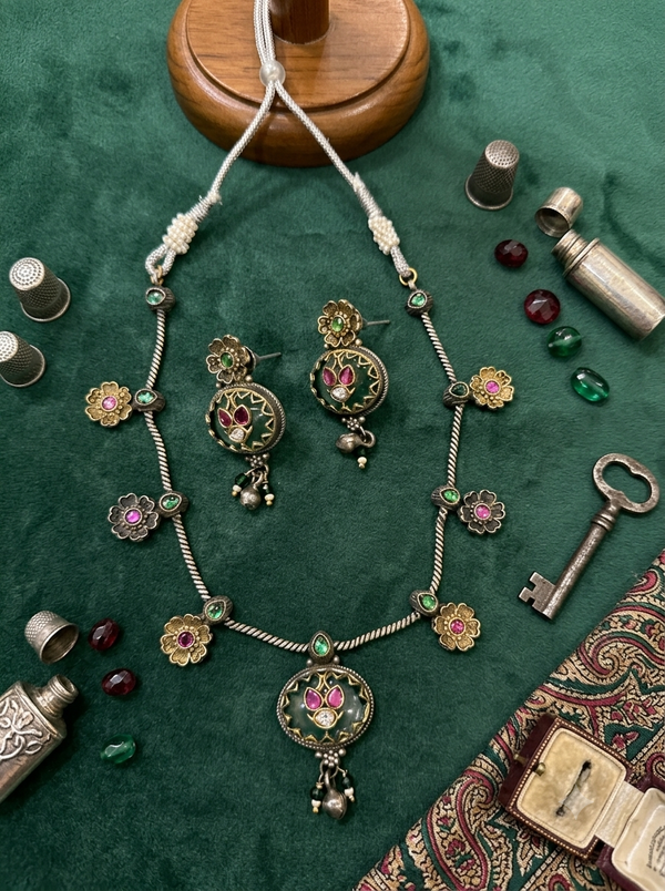 Delicate necklace