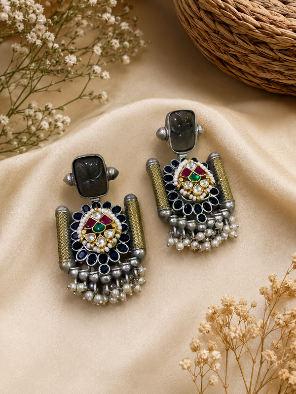 Khushbu Pachi Kundan earrings