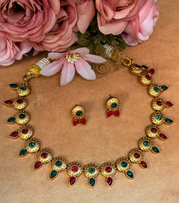 choker image 0