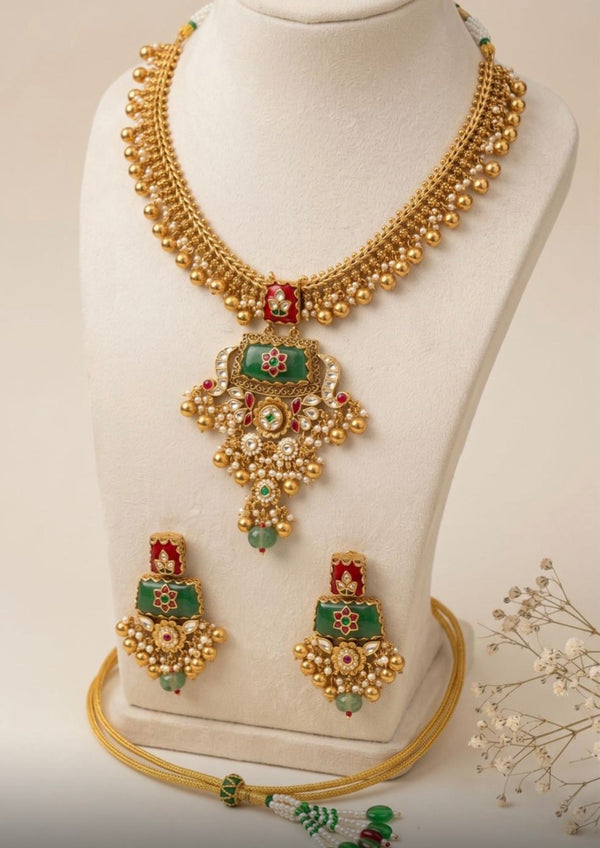 Premium quality necklace