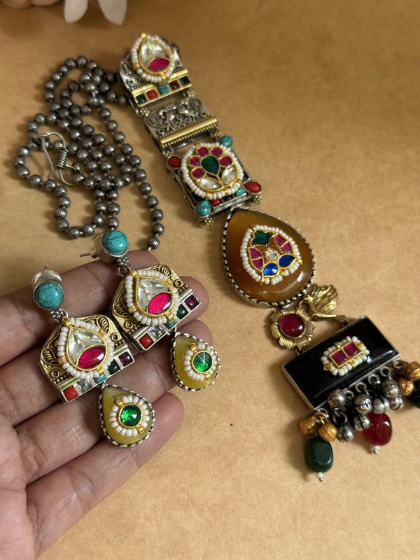 long necklace image 0