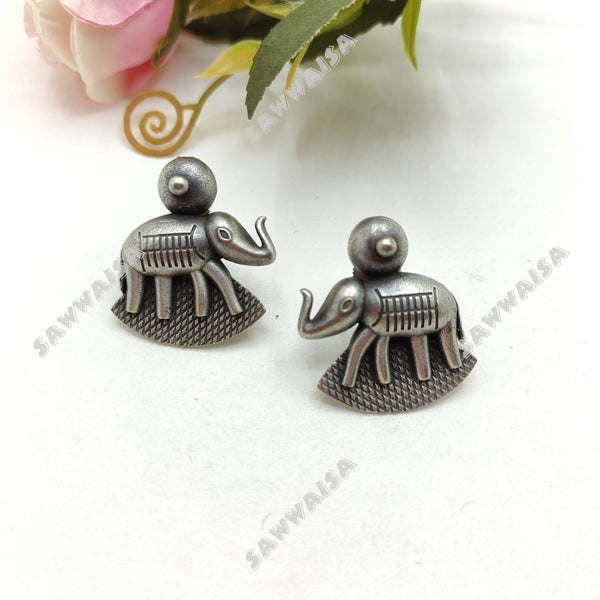 GAJA EARINGS image 0
