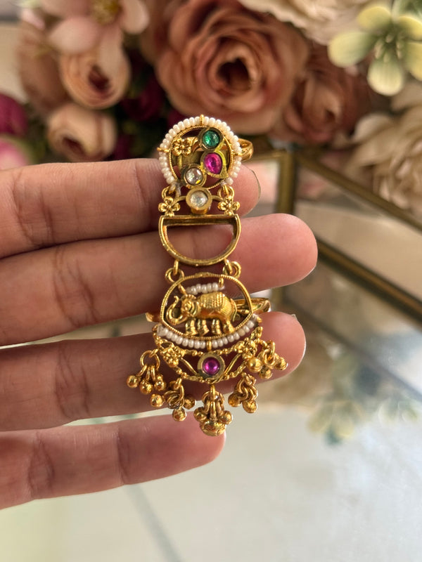 Adjustable ring