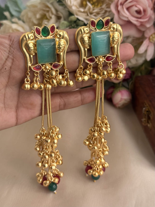 Guzarish Kashmiri earrings image 0