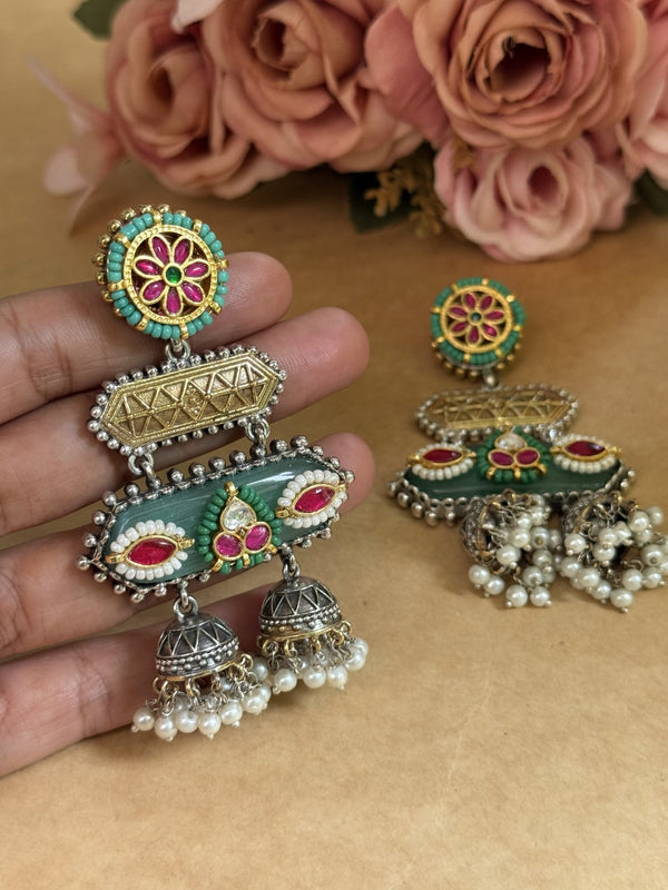 Kundan earrings image 0