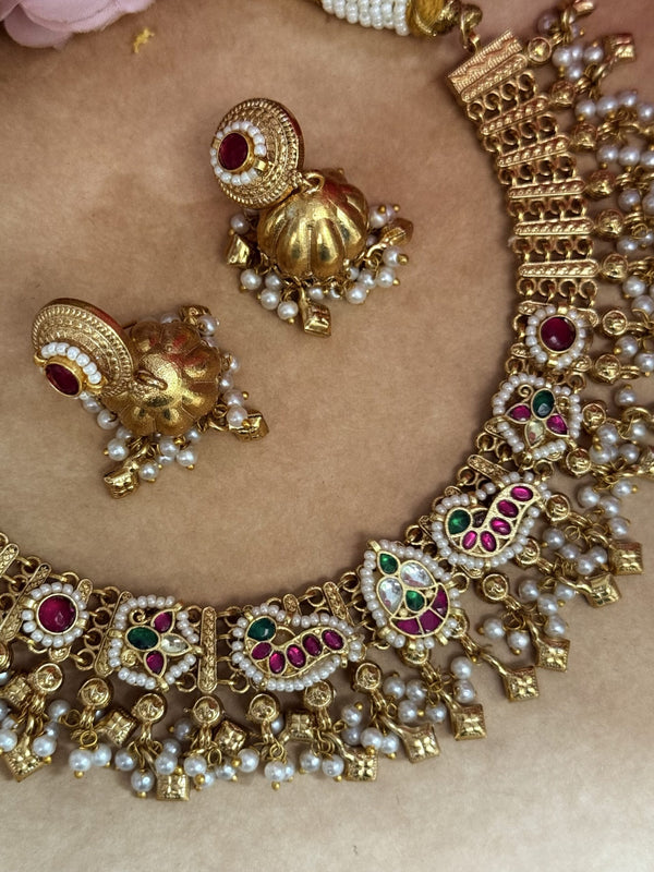 Kundan necklace image 0