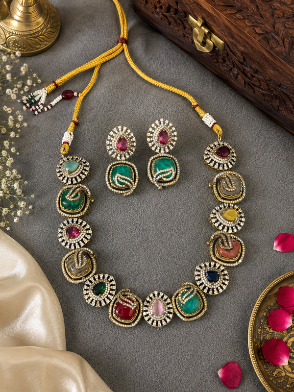 Statement necklace