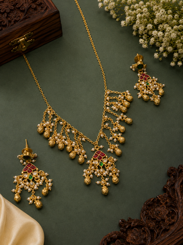 Delicate necklace