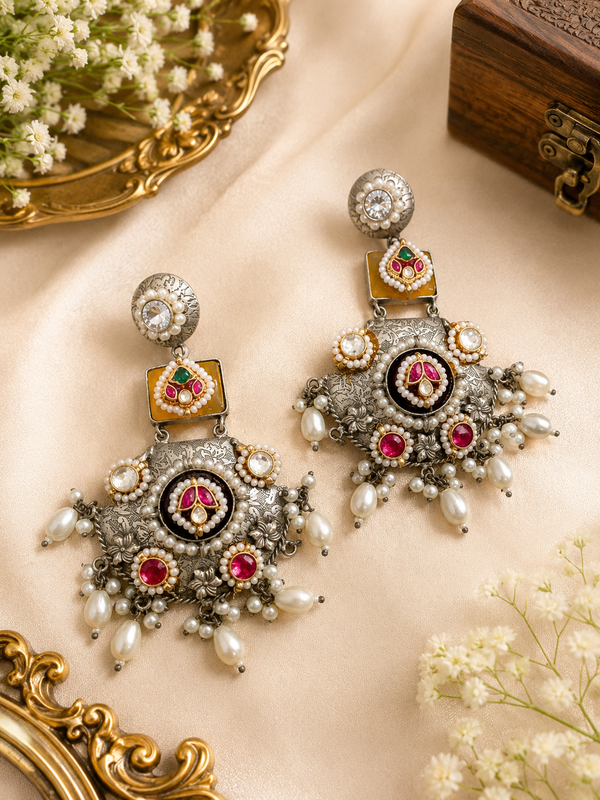 Pachi Kundan earrings