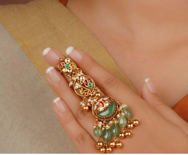 Adjustable ring