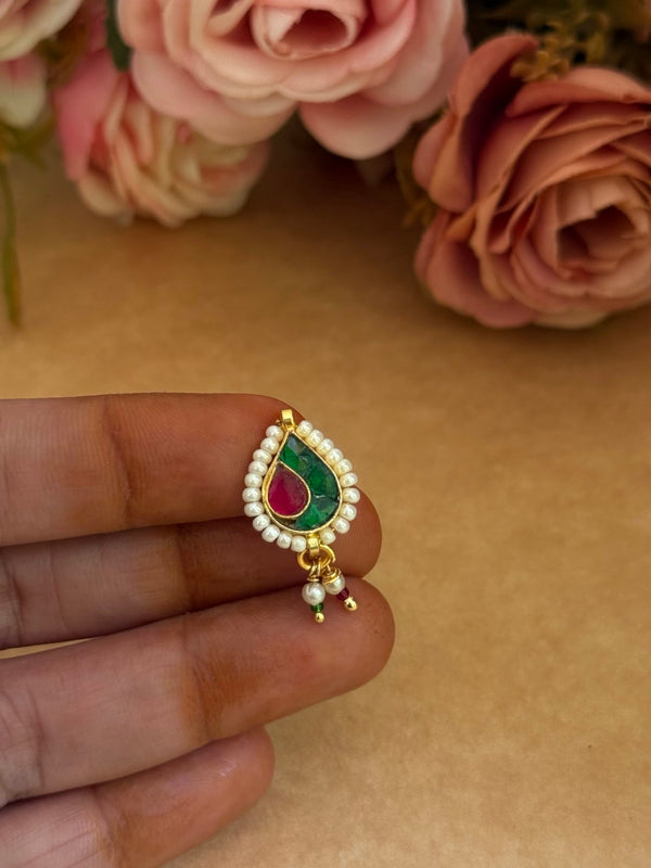 Kundan nose pin image 0