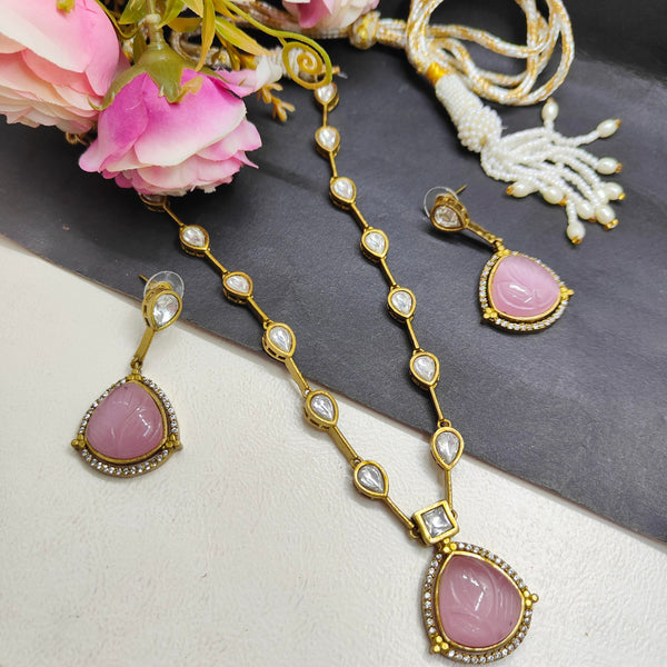 GARNEER NECKLACE image 0